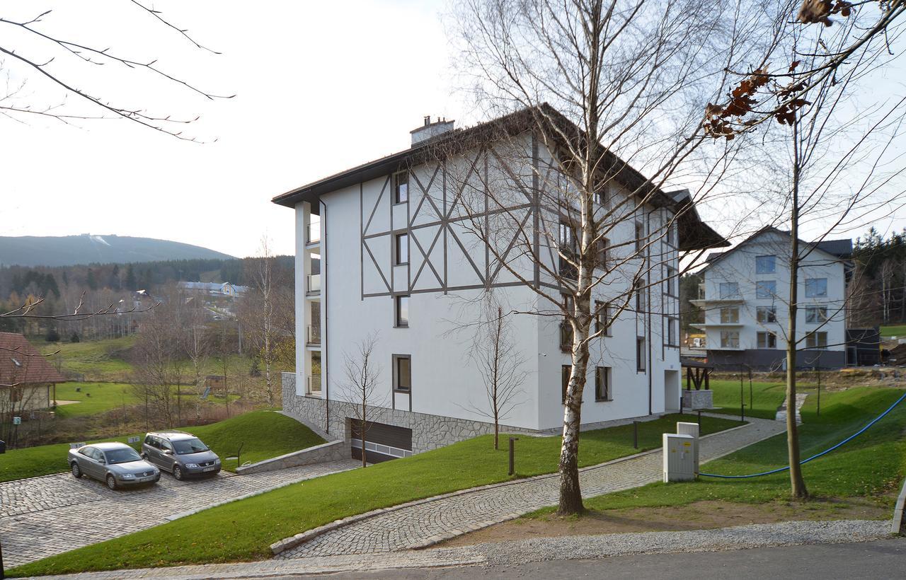Apartamenty Sun Seasons 24 - Piano Świeradów-Zdrój Exteriör bild